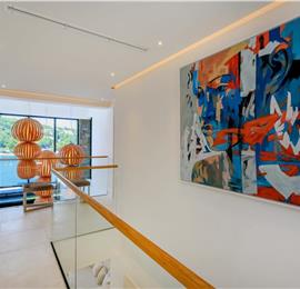 4 Bedroom Villa with Pool, Sumartin, sleeps 8